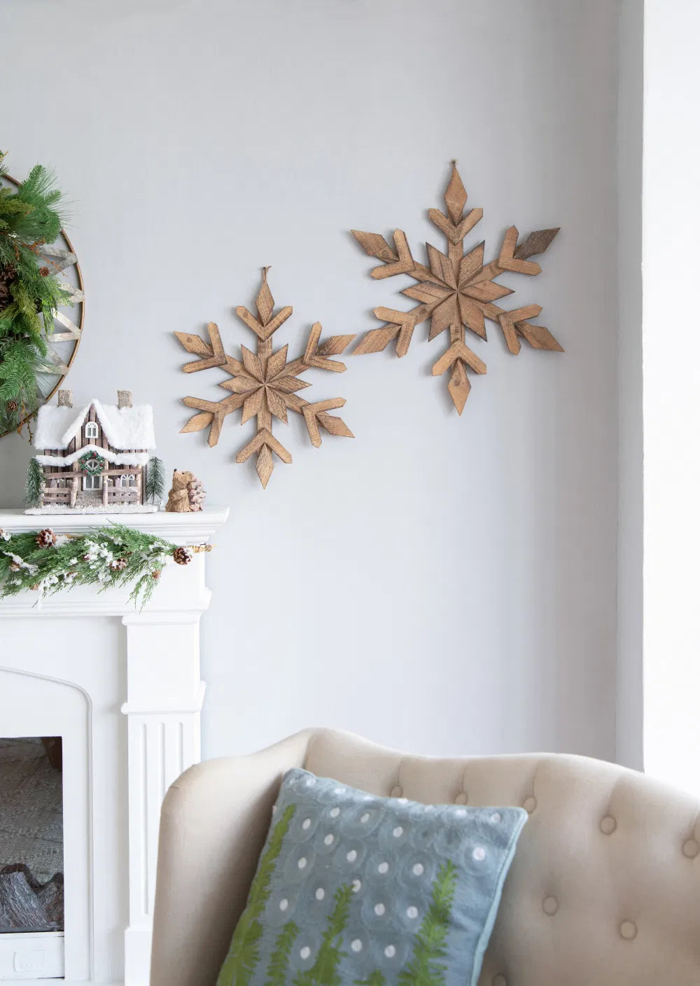 Large Snowflake Ornaments – Fir Wood, Set of 2
